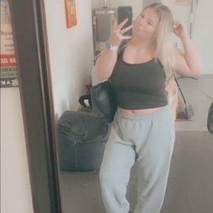 Meet your Posher, Savannah